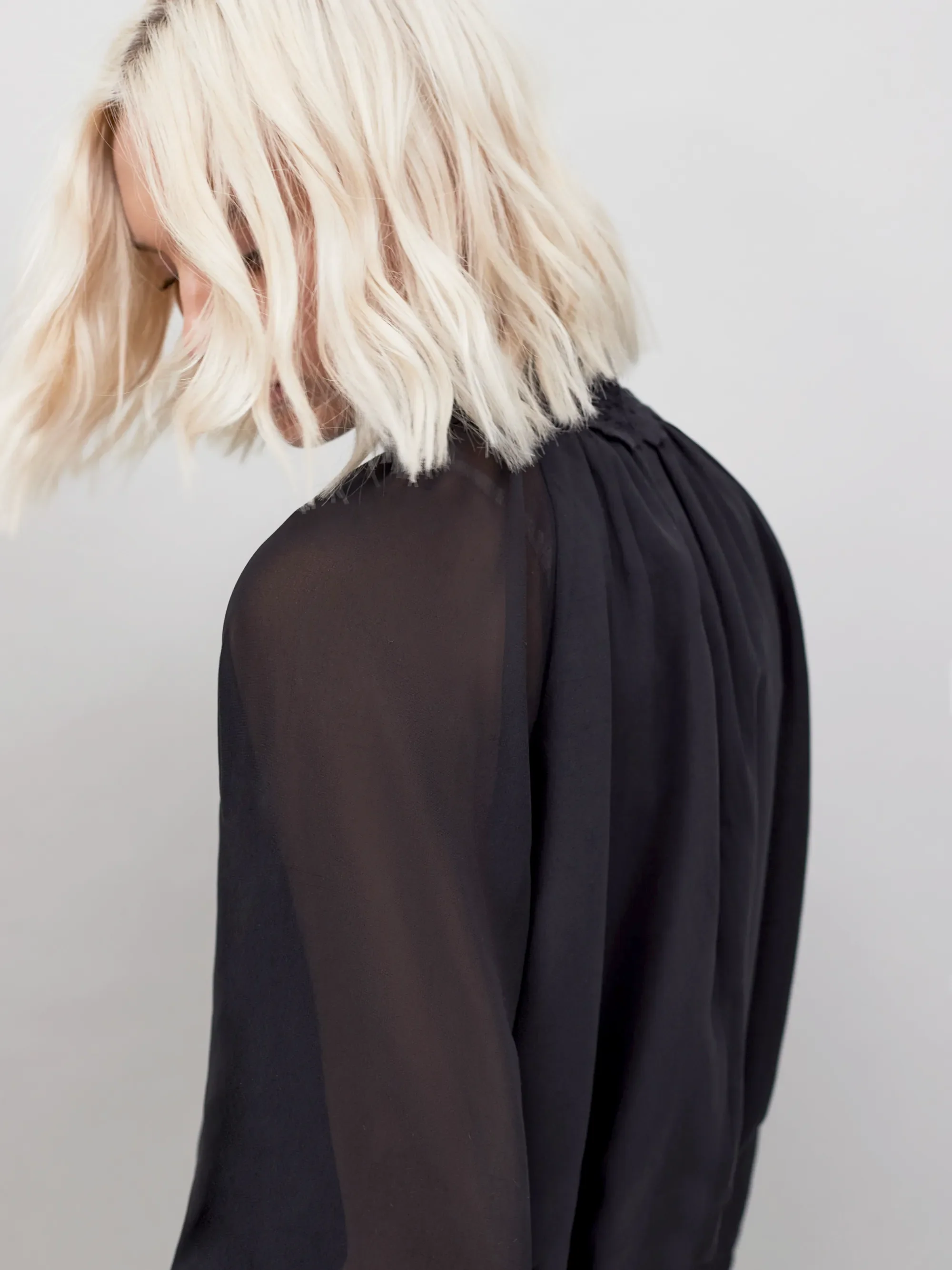 Black Lace Trim Bubble Hem Blouse - Image 4