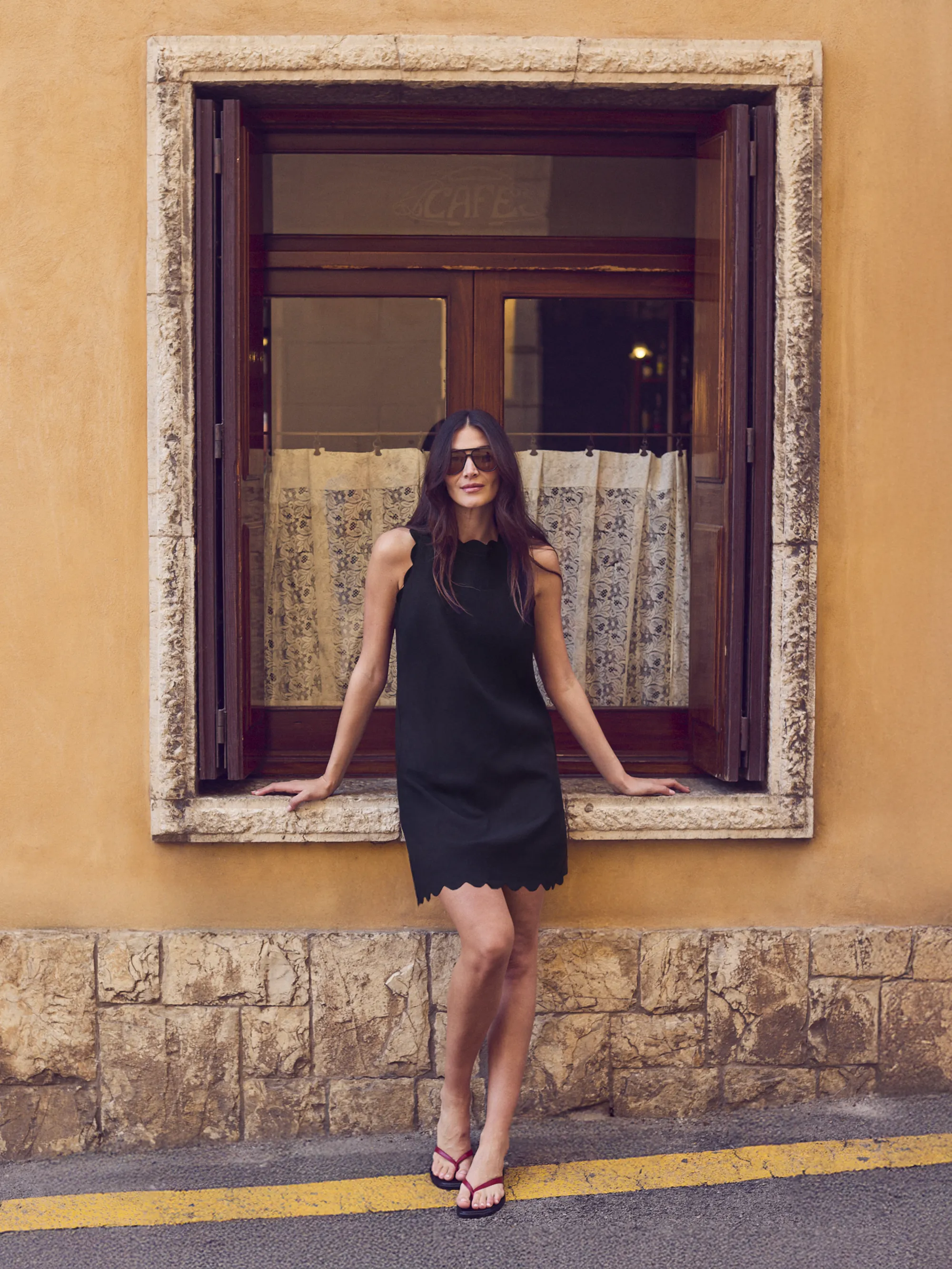 Black Scallop Edge Mini Dress With Linen - Image 3