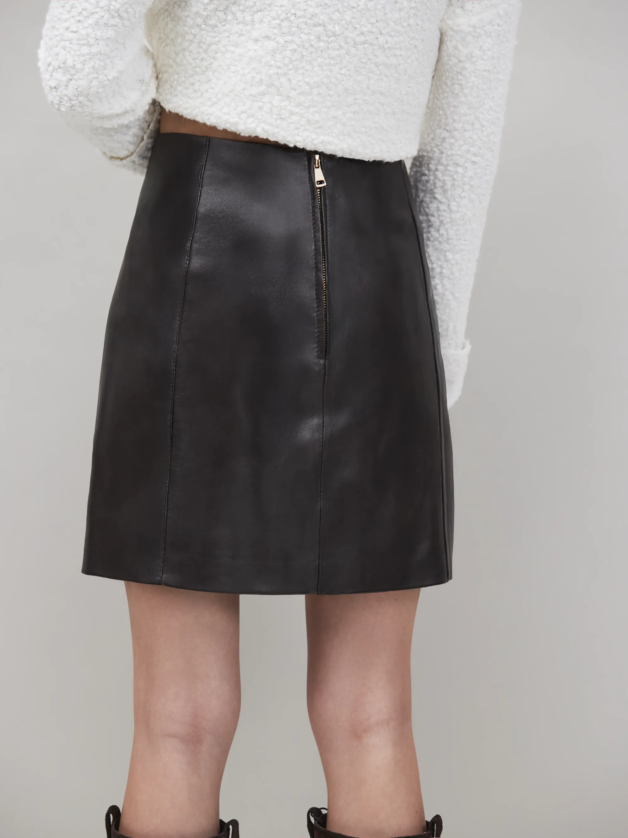 Chocolate Brown Leather Mini Skirt - Image 4
