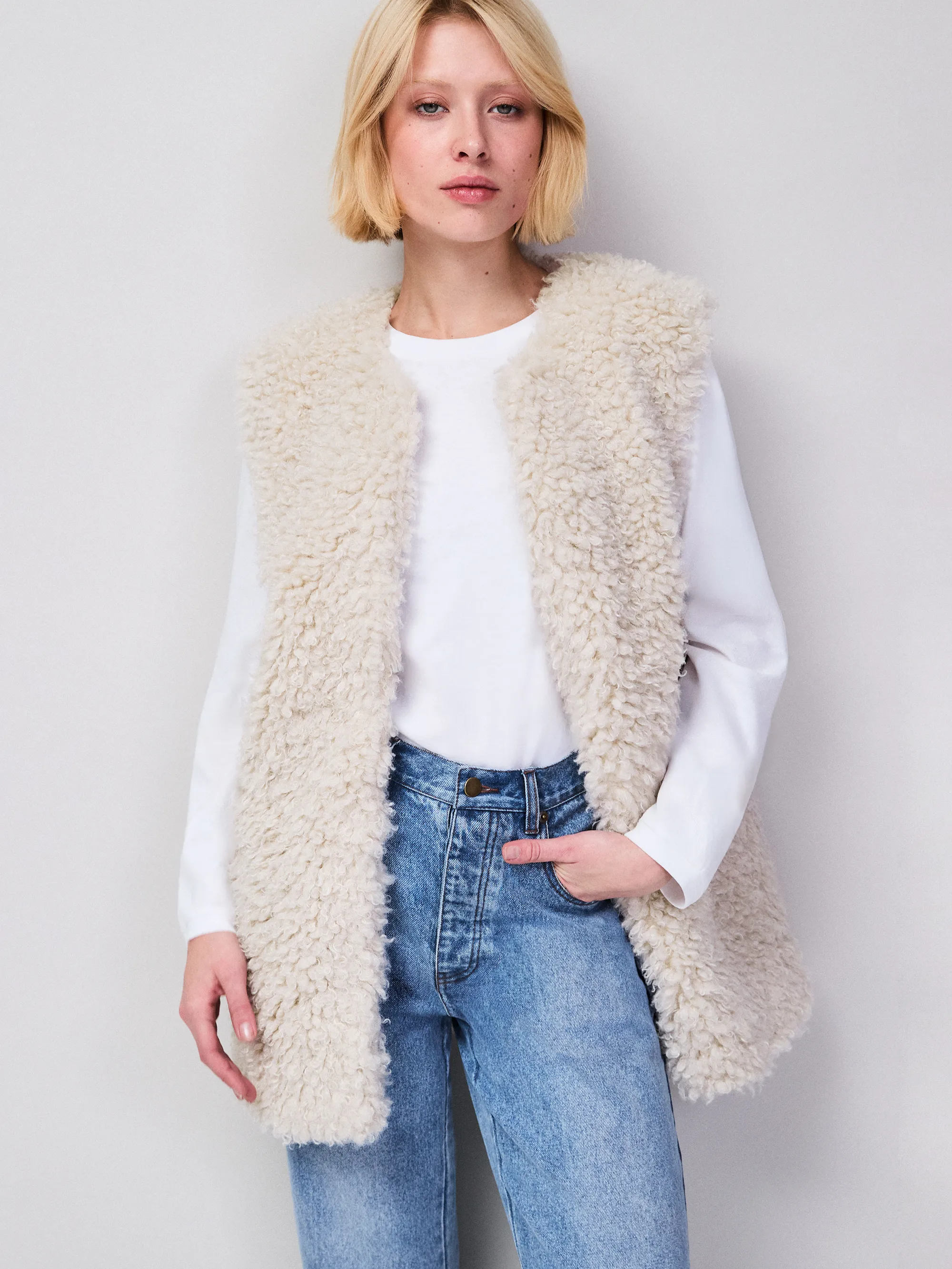 Ivory Faux Shearling Longline Gilet - Image 4