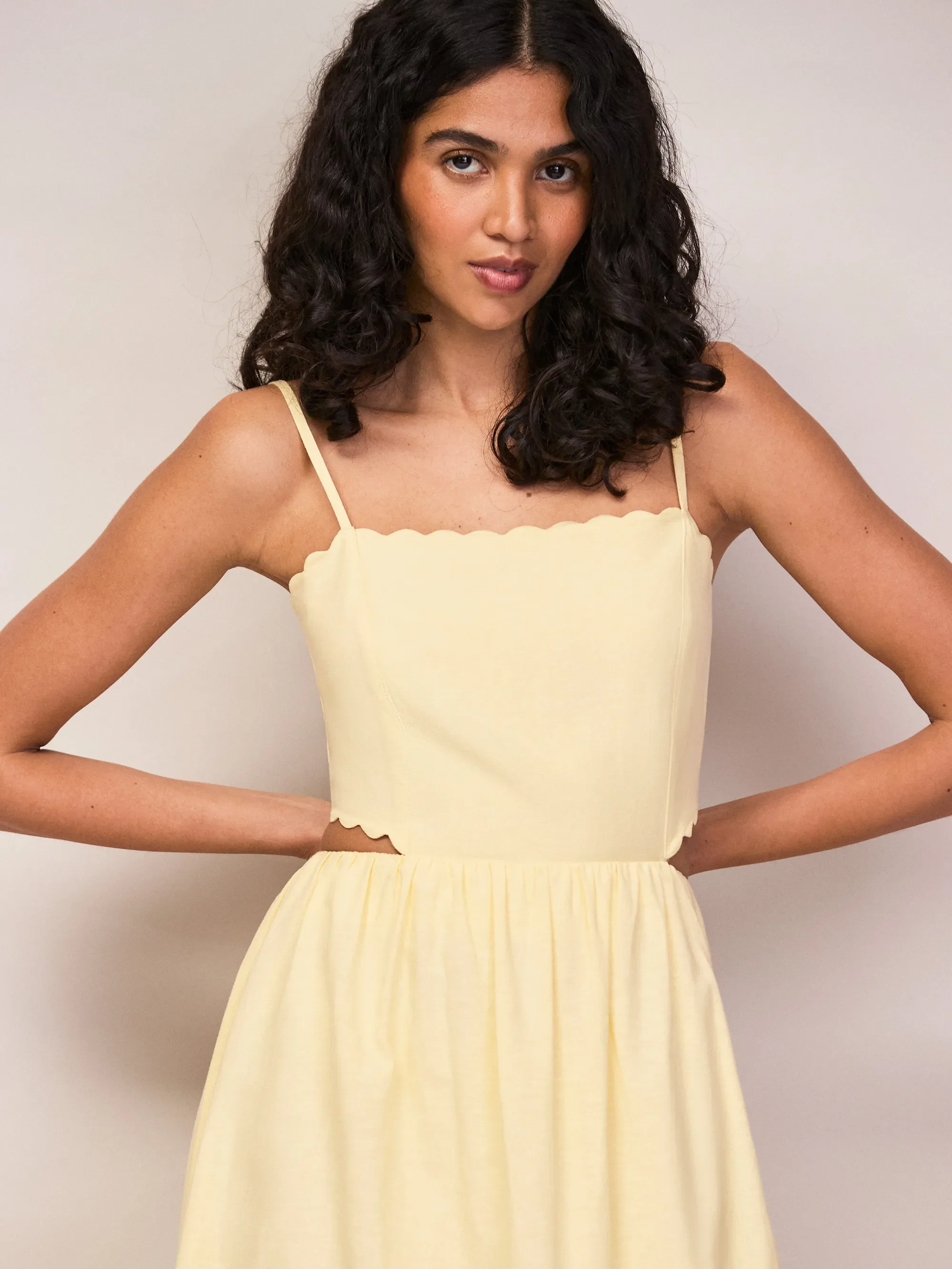 Petite Buttermilk Linen-Blend Scalloped Cut-Out Dress - Image 4