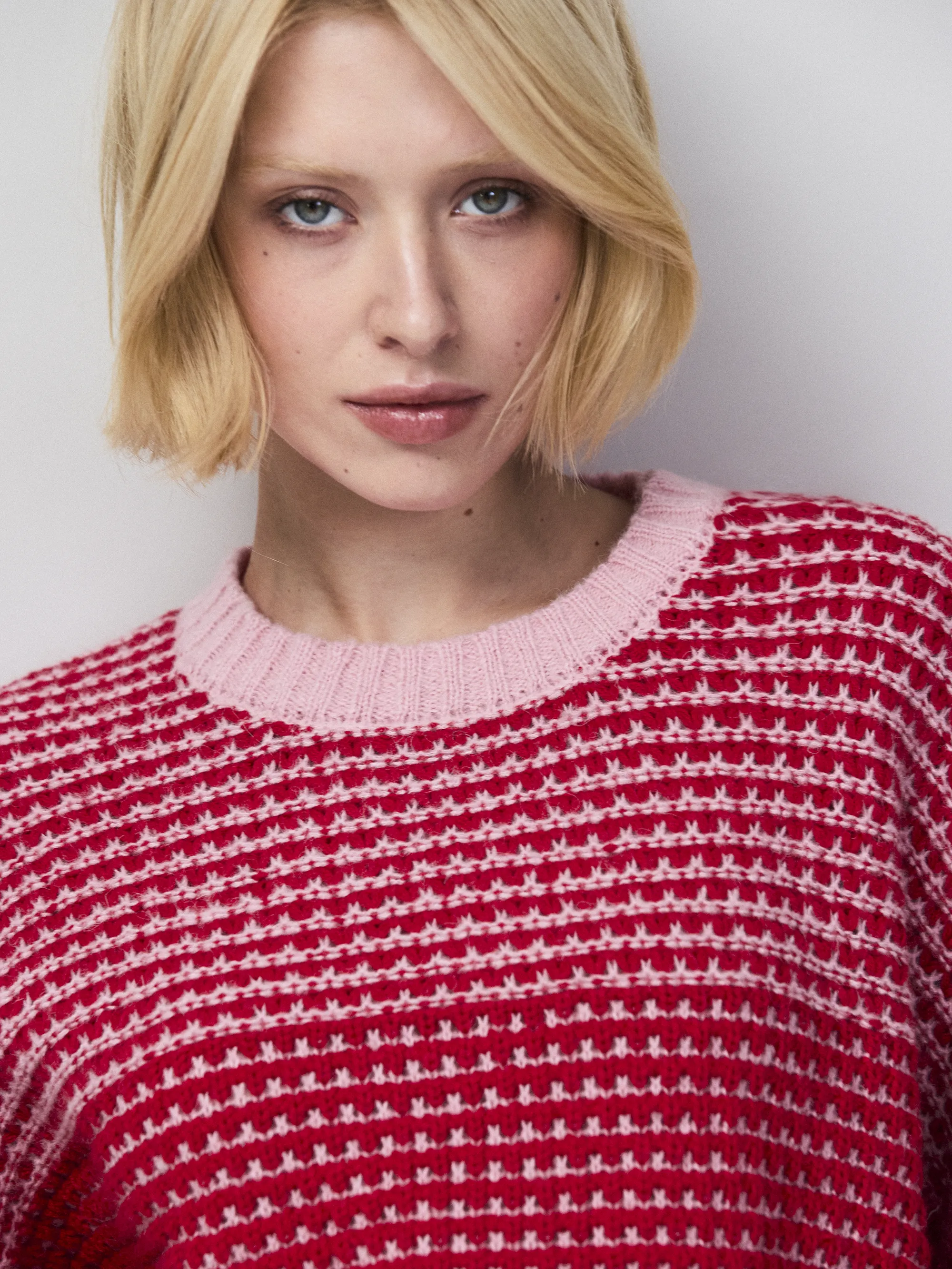 Red Contrast Stitch Knit Jumper With Alpaca - Image 7