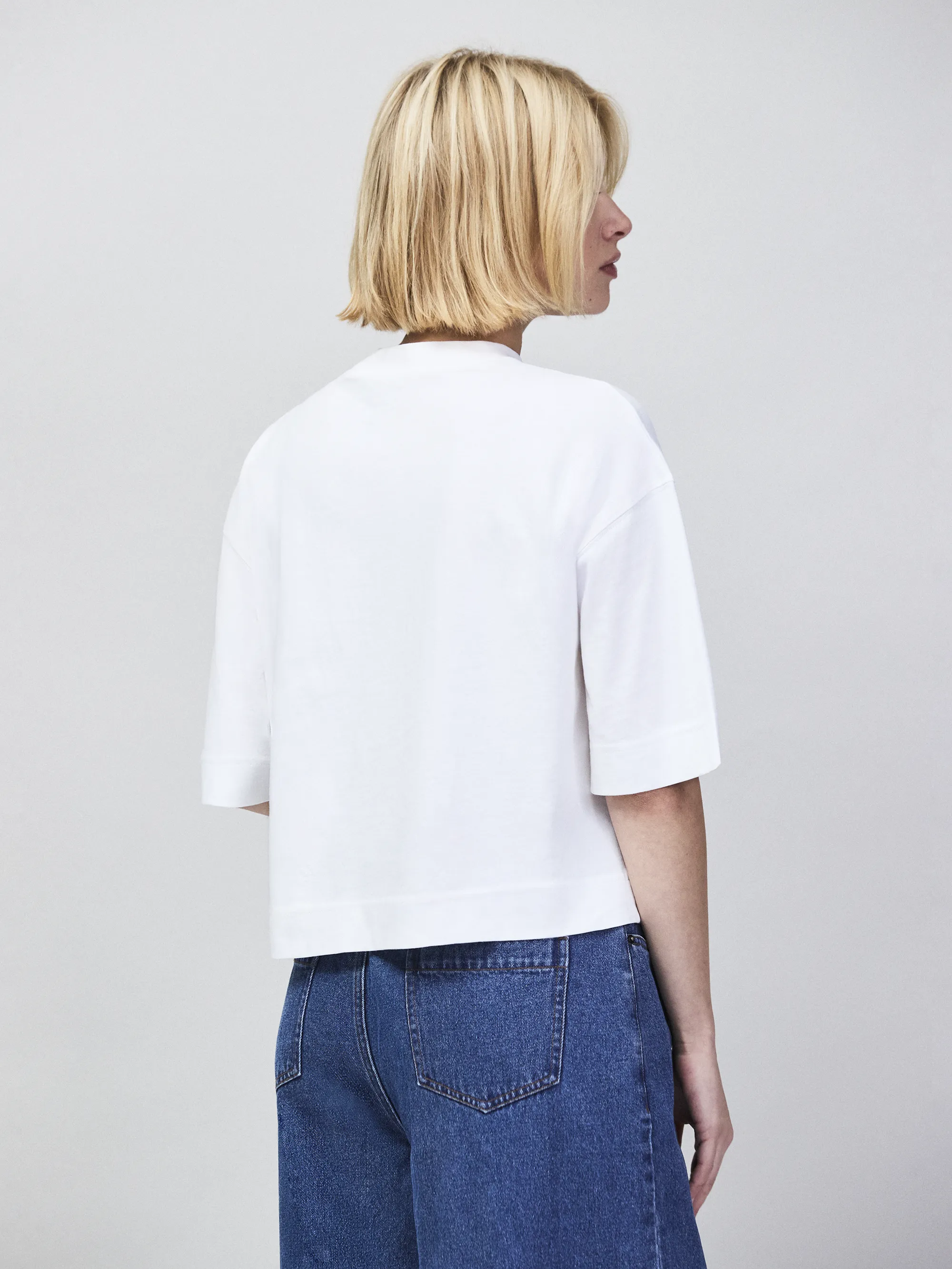 White Mock Neck Cotton T-Shirt - Image 4