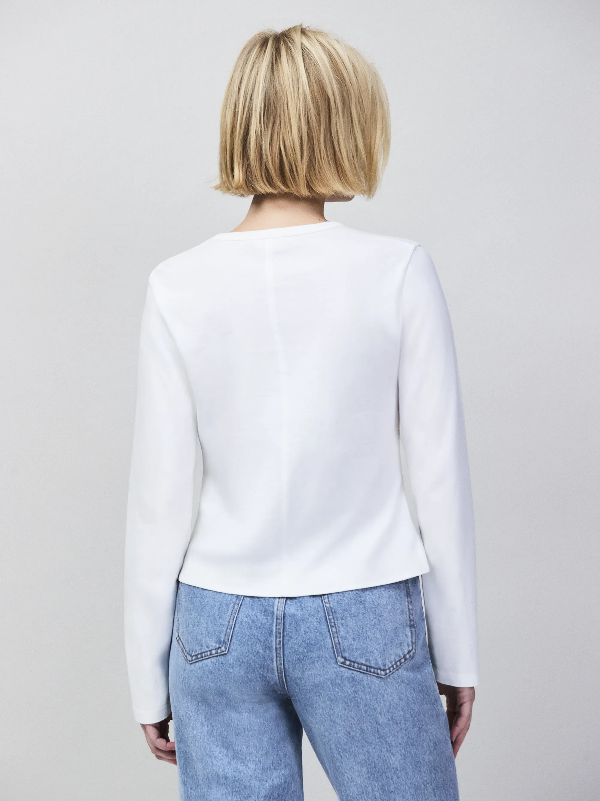 White Twist-Front Long-Sleeve Cotton T-Shirt - Image 4